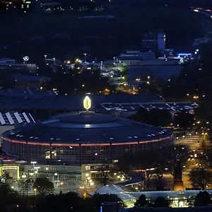 Apartment Schoene Grosse 2 Schlafzimmer Bis 6 Pax Naehe Stadion Signal Iduna, Dortmund